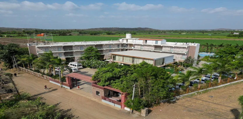 Carina Retreat Resort